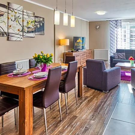 11-go 26 I 22 Listopada By Royal Aparts Apartamento