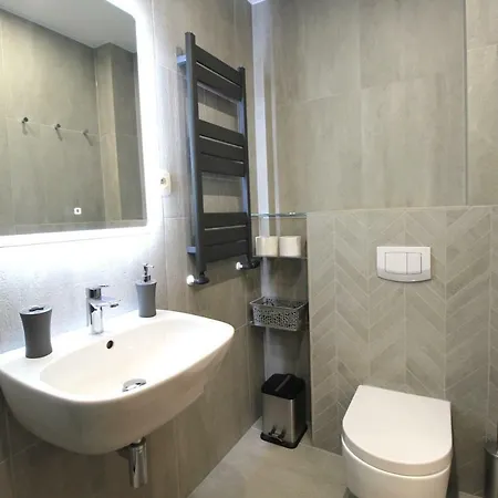 11-go 26 I 22 Listopada By Royal Aparts Apartamento