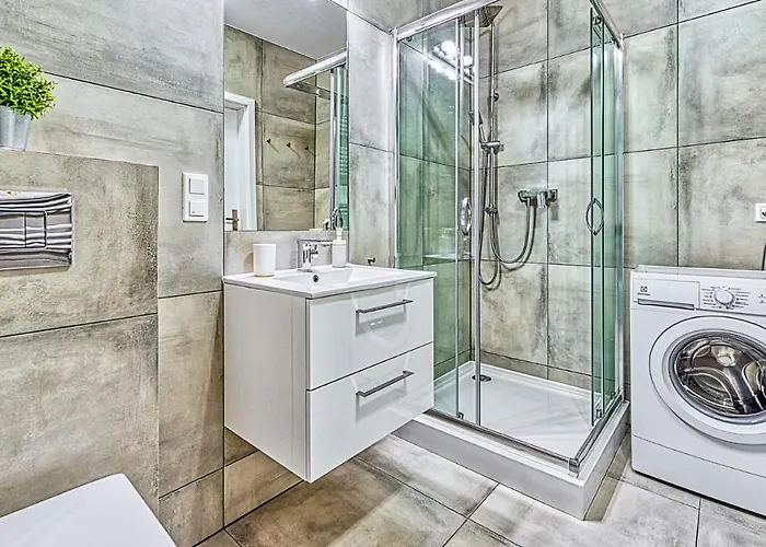 11-go 26 I 22 Listopada By Royal Aparts Apartment