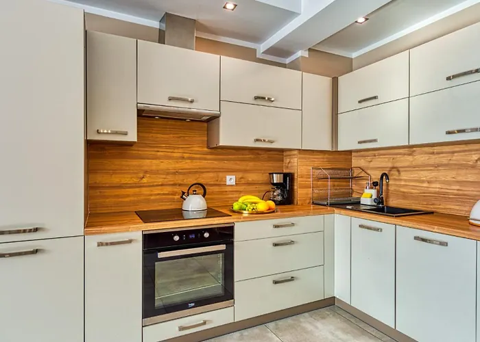 11-go 26 I 22 Listopada By Royal Aparts *