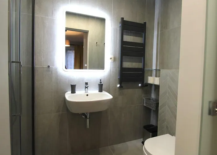 Apartment 11-go 26 I 22 Listopada By Royal Aparts